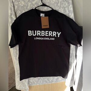 Burberry Black T-Shirt SMALL